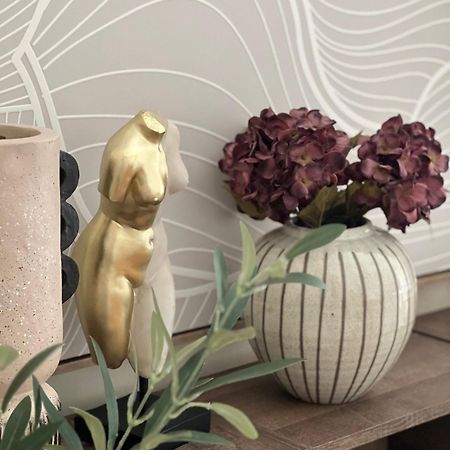 La Strada Central Apartament أرادايا المظهر الخارجي الصورة