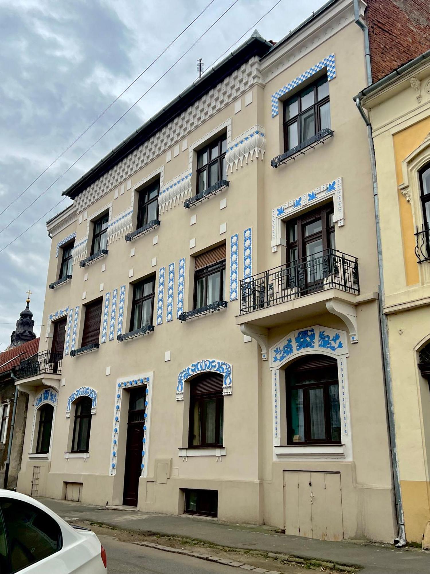 La Strada Central Apartament أرادايا المظهر الخارجي الصورة